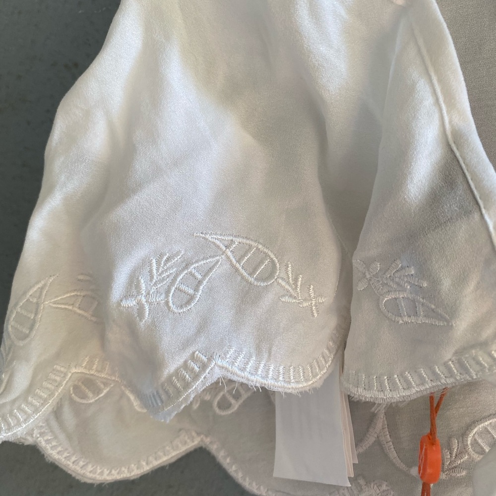 NWT MINK PINK Castaway Cami Eyelet Crop Top HP | White Medium - Picture 10 of 13
